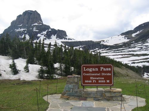 Logan Pass, Continental Divide
