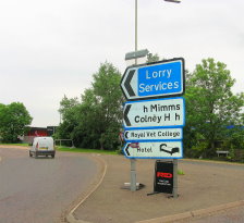 Now, I know what a Lorry is...I wasn't so sure when I saw this sign.